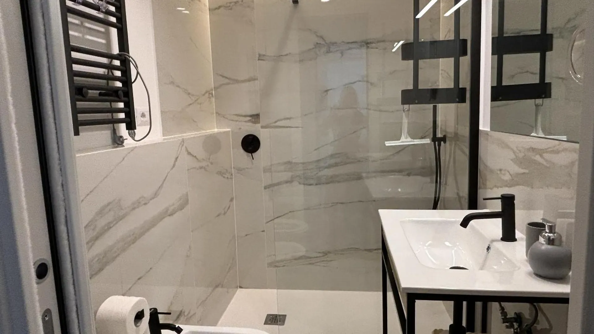 Monte Zebio Flat A Apartment Rome